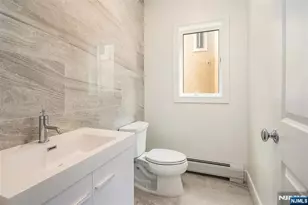 799 End Ave, Cliffside Park, NJ 07010 - Photo 13