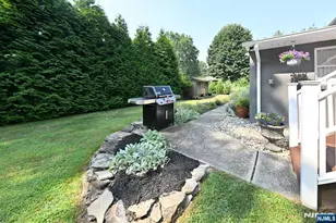 619 Montview Pl, River Vale Township, NJ 07675 - Photo 27