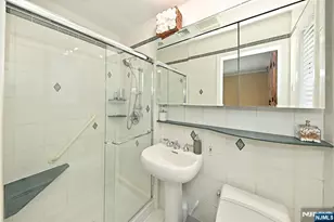 619 Montview Pl, River Vale Township, NJ 07675 - Photo 11