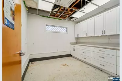600 Kennedy Boulevard 1 #1, Union City, NJ 07087 - Photo 25