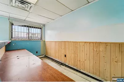 600 Kennedy Boulevard 1 #1, Union City, NJ 07087 - Photo 9