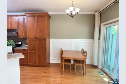 1805 Whitney Lane, Allendale, NJ 07401 - Photo 11