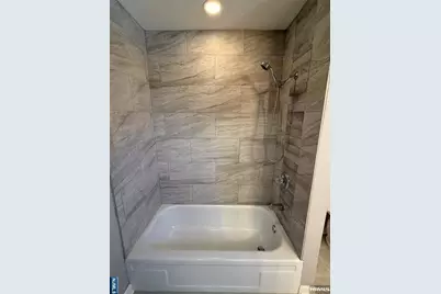 832 Paterson Avenue, East Rutherford, NJ 07073 - Photo 7