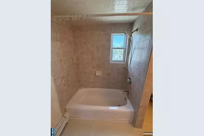 832 Paterson Avenue, East Rutherford, NJ 07073 - Photo 11