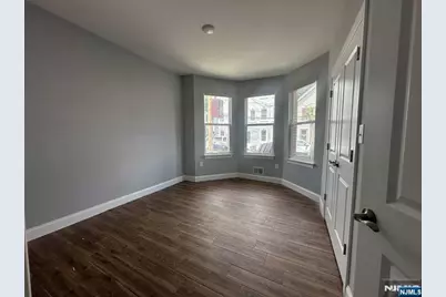 195-197 Ridge Street, Newark, NJ 07104 - Photo 7