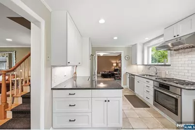 806 Ramapo Valley Road, Oakland, NJ 07436 - Photo 21