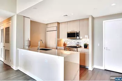 1200 Avenue At Port Imperial 417 #417, Weehawken, NJ 07086 - Photo 9