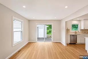 195 Van Winkle St, East Rutherford, NJ 07073 - Photo 9
