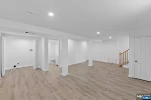 195 Van Winkle St, East Rutherford, NJ 07073 - Photo 23