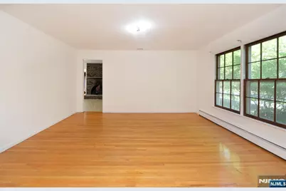 203 Mountain Avenue, Hawthorne, NJ 07506 - Photo 23