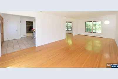 203 Mountain Avenue, Hawthorne, NJ 07506 - Photo 21