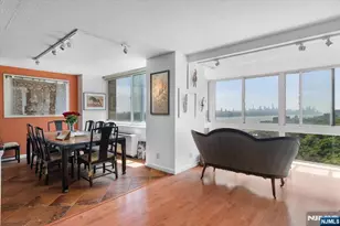 200 Old Palisade Road 5E, Fort Lee, NJ 07024 - Photo 9