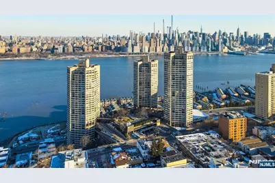 7000 Blvd 138G #138G, West New York, NJ 07093 - Photo 1