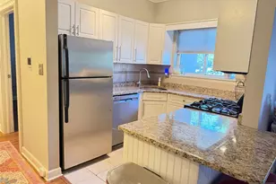608 Brittany Dr 608, Wayne, NJ 07470 - Photo 5