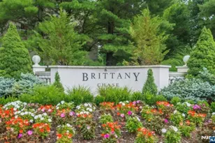 608 Brittany Dr 608, Wayne, NJ 07470 - Photo 31