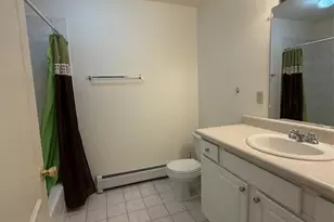108 Parkview Dr, Teaneck Township, NJ 07666 - Photo 9
