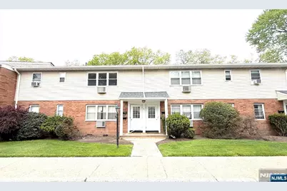 4 Lakeview C #C, Leonia, NJ 07605 - Photo 1