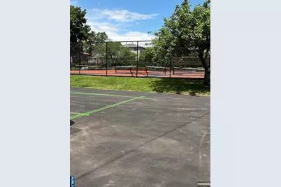 2337 Hudson Terrace B10 #B10, Fort Lee, NJ 07024 - Photo 19