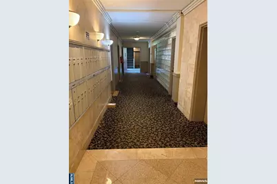 2337 Hudson Terrace B10 #B10, Fort Lee, NJ 07024 - Photo 3
