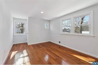 51 Day Avenue, Tenafly, NJ 07670 - Photo 15