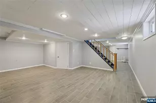 51 Day Ave, Tenafly, NJ 07670 - Photo 25