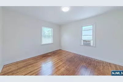 313 Elm Place, Leonia, NJ 07605 - Photo 11