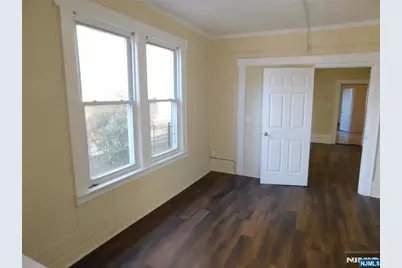 284 Renner Avenue, Newark, NJ 07112 - Photo 11