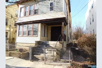 284 Renner Avenue, Newark, NJ 07112 - Photo 1