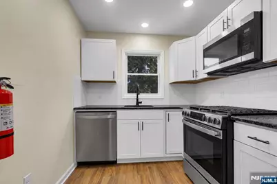 310 Summer, Clifton, NJ 07011 - Photo 11