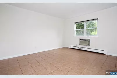 41 Regency Park, Ramsey, NJ 07446 - Photo 15
