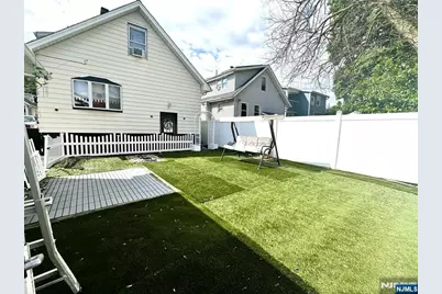176 N 12th Street, Prospect Park, NJ 07508 - Photo 19