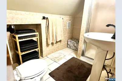 176 N 12th Street, Prospect Park, NJ 07508 - Photo 13