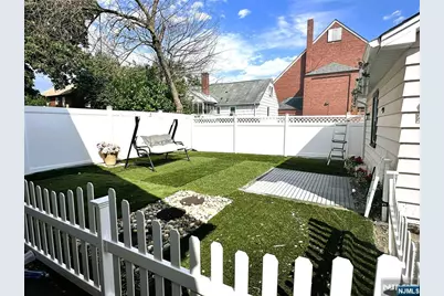 176 N 12th Street, Prospect Park, NJ 07508 - Photo 17