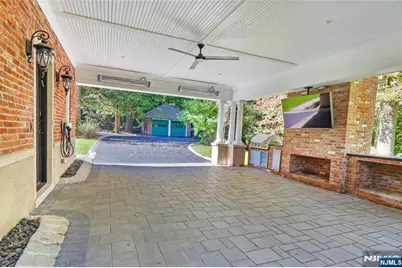 292 Maple Street, Englewood, NJ 07631 - Photo 43