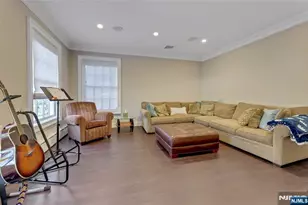 292 Maple St, Englewood, NJ 07631 - Photo 9