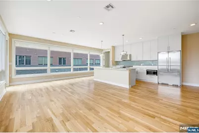 15 Somerset Lane 101 #101, Edgewater, NJ 07020 - Photo 11