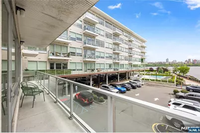 15 Somerset Lane 101 #101, Edgewater, NJ 07020 - Photo 17