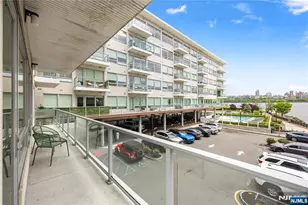 15 Somerset Ln 101, Edgewater, NJ 07020 - Photo 17