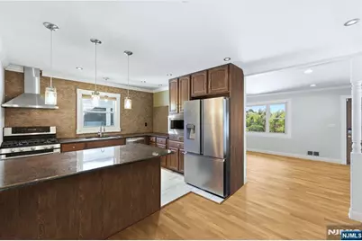 95 Cedar Avenue, Hackensack, NJ 07601 - Photo 7
