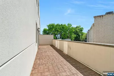 11 Madison Avenue 204 #204, Westwood, NJ 07675 - Photo 17
