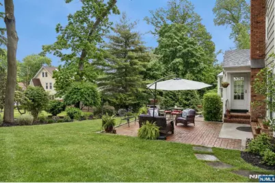 81 Mountain Road, Verona, NJ 07044 - Photo 25