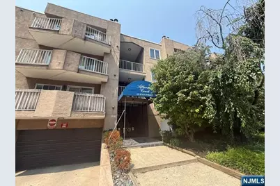 105 State 3 E #3 E, Hackensack, NJ 07601 - Photo 1