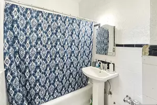 7427 Blvd E, North Bergen, NJ 07047 - Photo 9