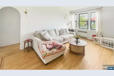 7427 Boulevard East #32, North Bergen, NJ 07047 - Photo 1