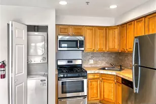 8913 Riverside Pl, North Bergen, NJ 07047 - Photo 7