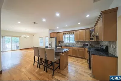 385 Livingston Street, Norwood, NJ 07648 - Photo 7