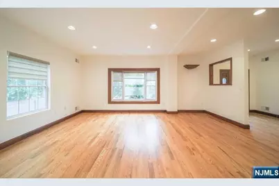 385 Livingston Street, Norwood, NJ 07648 - Photo 9