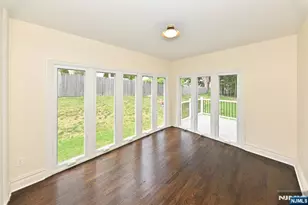 190 Madison Ave 1, Midland Park, NJ 07432 - Photo 9
