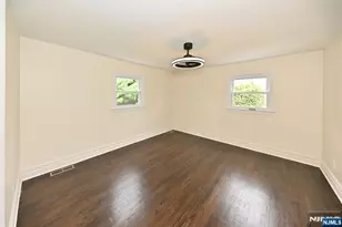 190 Madison Ave 1, Midland Park, NJ 07432 - Photo 11