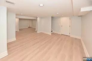 190 Madison Ave 1, Midland Park, NJ 07432 - Photo 15